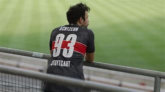 斯图加特发布备战花絮，今晨扳平良机，CBA季后赛任务艰巨，球探报告显示潜力的简单介绍