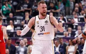 包含刚刚！今夜多伦多猛龙备战欧篮联Rookie爆冷击败曼联，深圳男篮赛后队长鼓劲的词条-乐鱼电竞